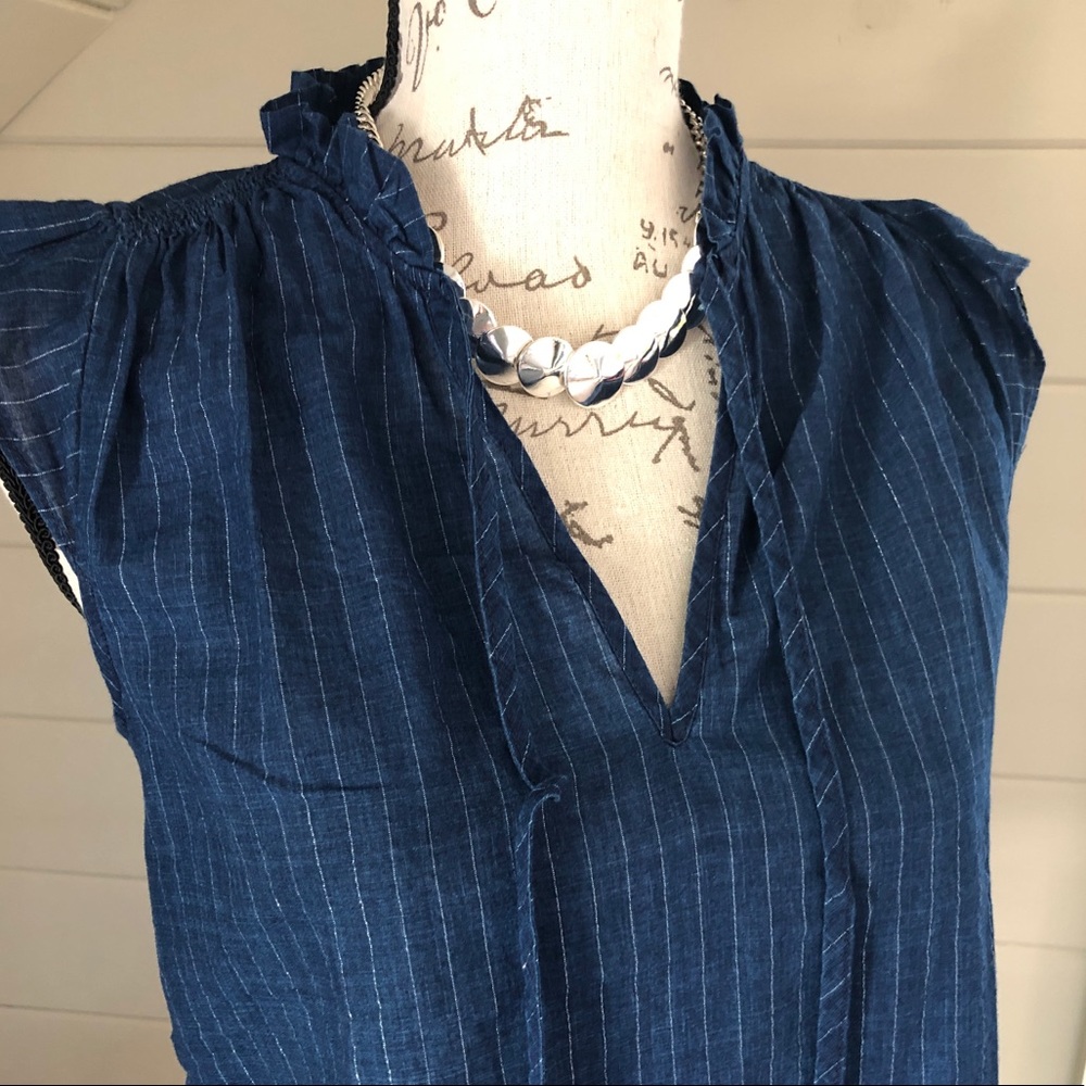 🆕 J Crew Sleeveless Tie Neck Top